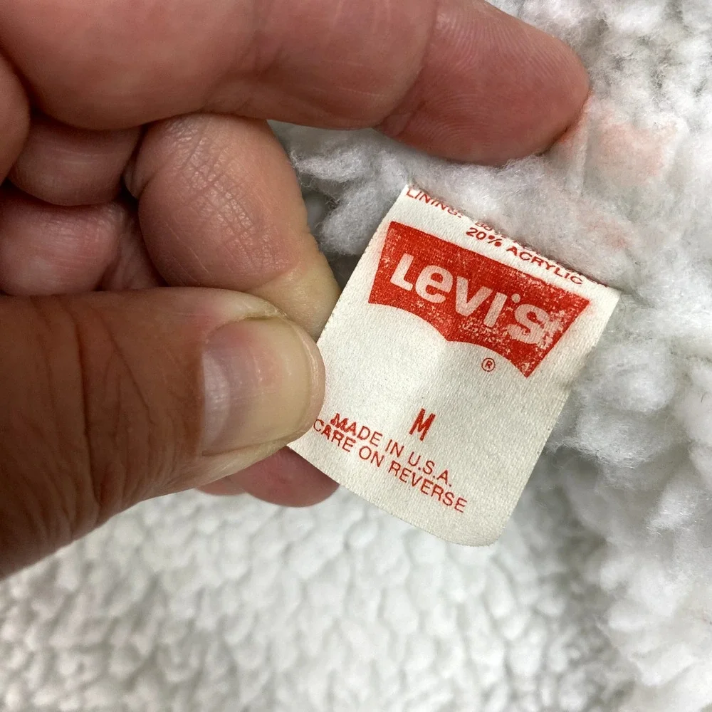 Vintage Levis Jacket Size Medium Blue Denim Sherpa Lined Trucker Type 3 USA